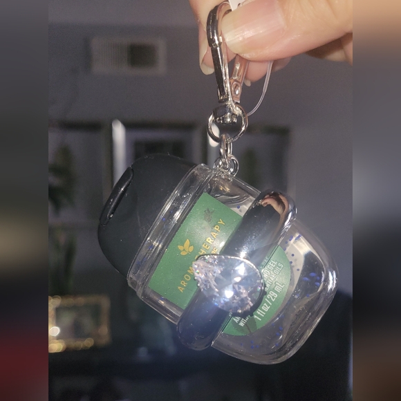 1 pc Bath & Body Works Diamond Ring PocketBac Holder - Picture 3 of 4